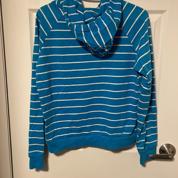 Light blue and white hoodie size large - Picture 2 of 2